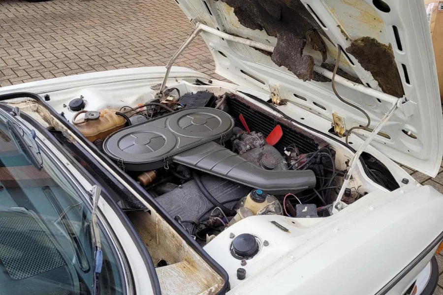 1971 BMW 3.0 CS - 14th October 2022 - 4