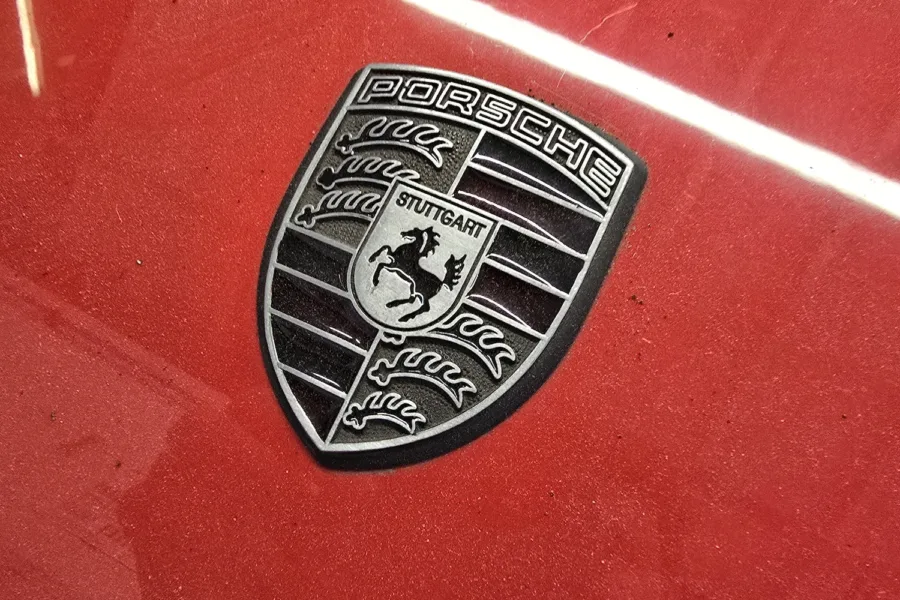 1990 Porsche 911 - 4th April 2025 - Classic Car Restoration - Carrosserie - 17