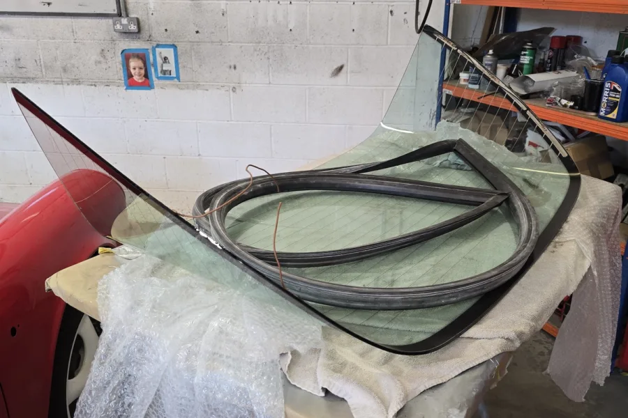 1990 Porsche 911 - 4th April 2025 - Classic Car Restoration - Carrosserie - 19