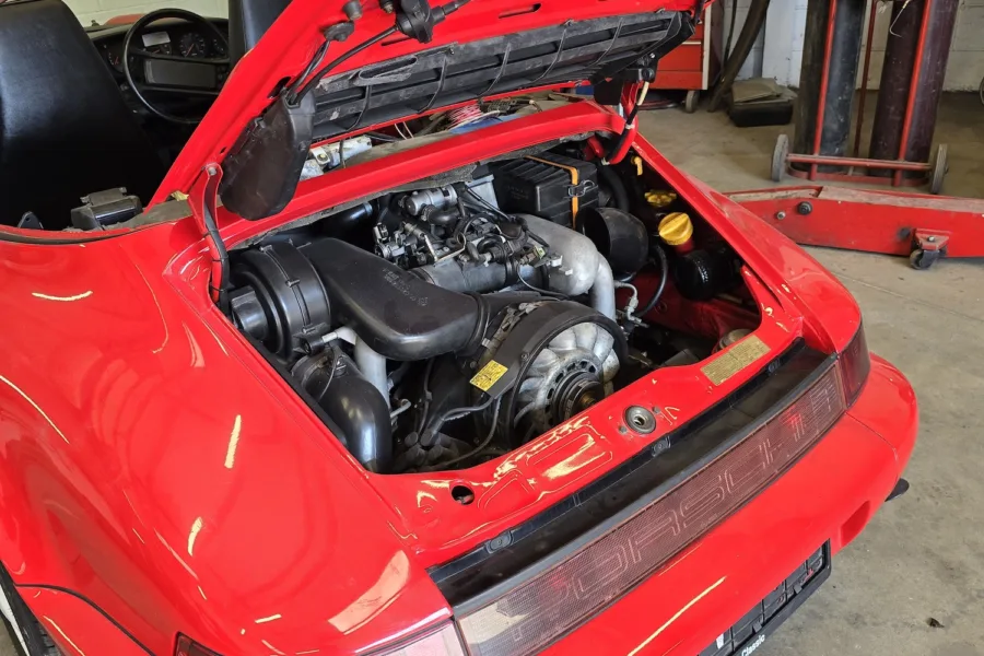 1990 Porsche 911 - 4th April 2025 - Classic Car Restoration - Carrosserie - 24