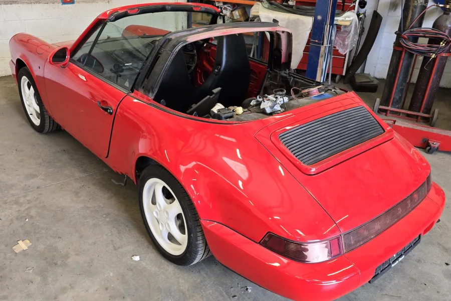 1990 Porsche 911 - 4th April 2025 - Classic Car Restoration - Carrosserie - 8
