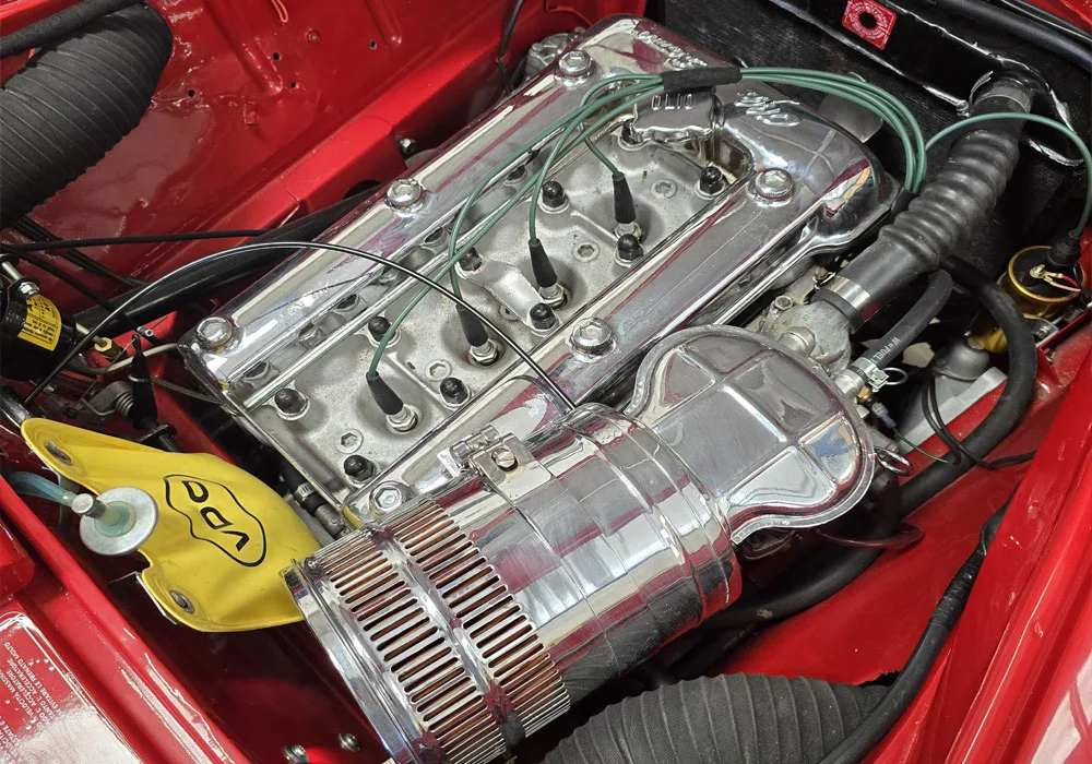 1960 Alfa Romeo Giulietta Sprint | Classic Car Restoration | Carrosserie