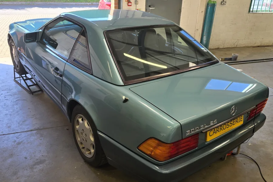 1993 Mercedes 300SL 24 - 1st May 2025 - Carrosserie - 11