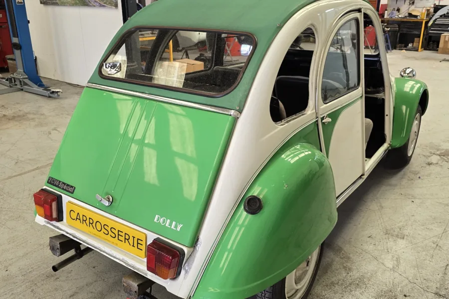 1984 Citroen 2 CV6 - 26th June 2025 - Carrosserie - 10