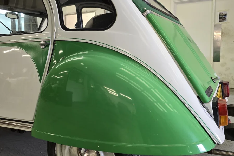 1984 Citroen 2 CV6 - 26th June 2025 - Carrosserie - 15