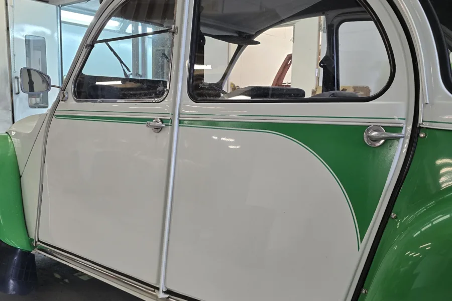 1984 Citroen 2 CV6 - 26th June 2025 - Carrosserie - 16