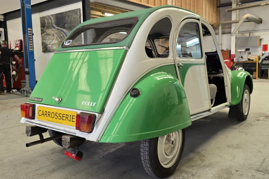1984 Citroen 2 CV6 - 26th June 2025 - Carrosserie - 7