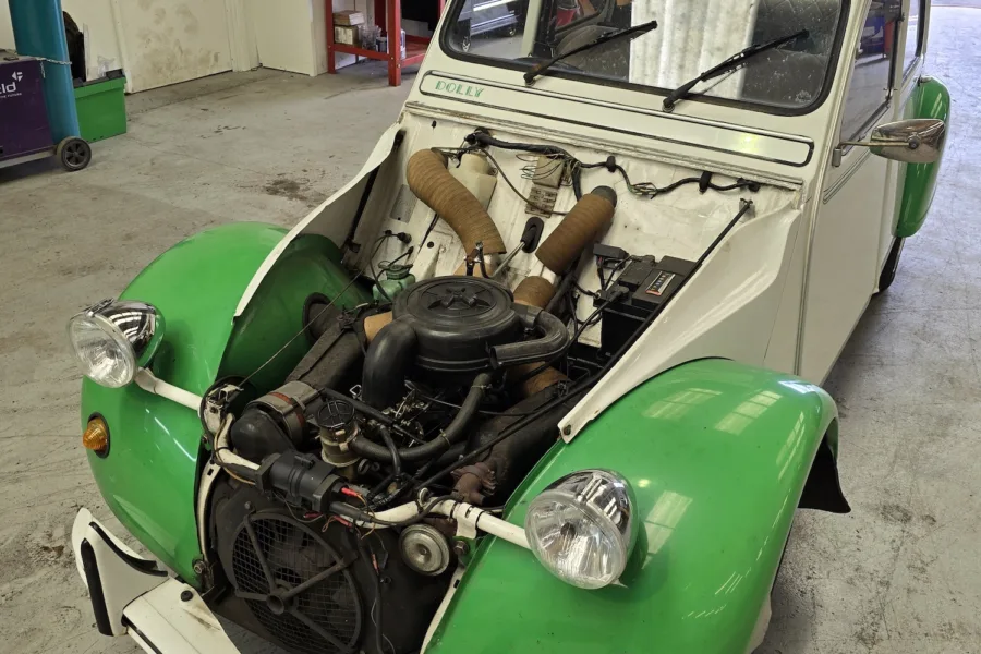 1984 Citroen 2 CV6 - 26th June 2025 - Carrosserie - 8