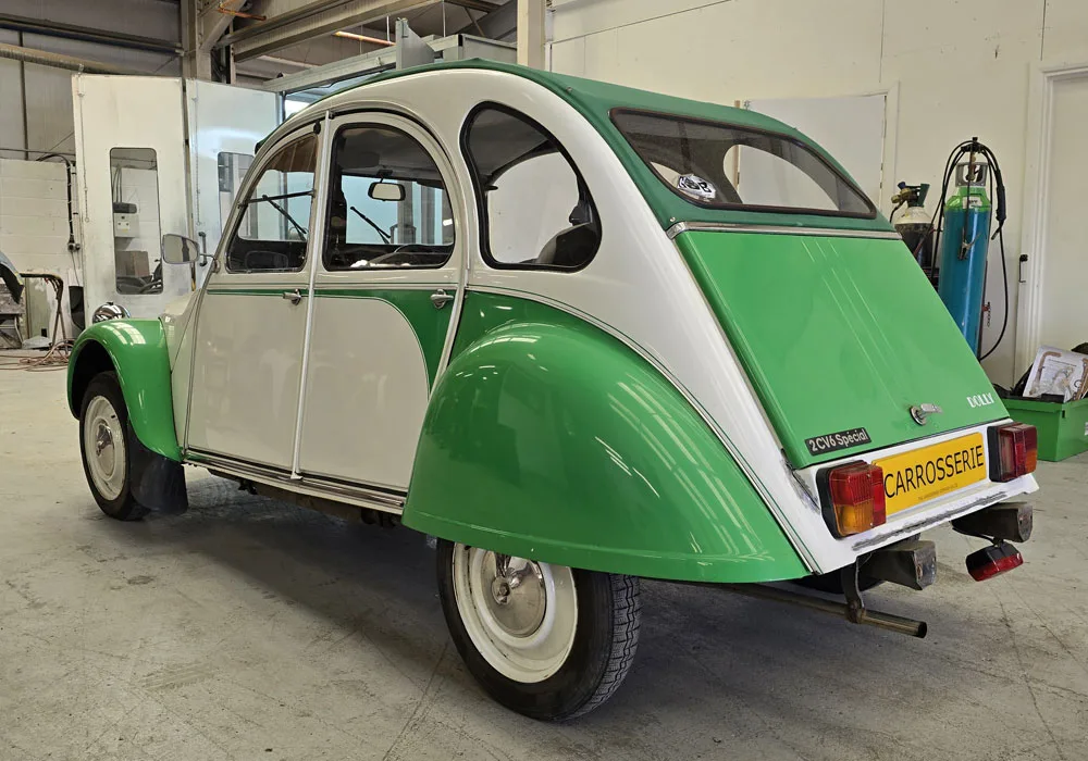 1984 Citroen 2 CV6 | Classic Car Restoration | Carrosserie