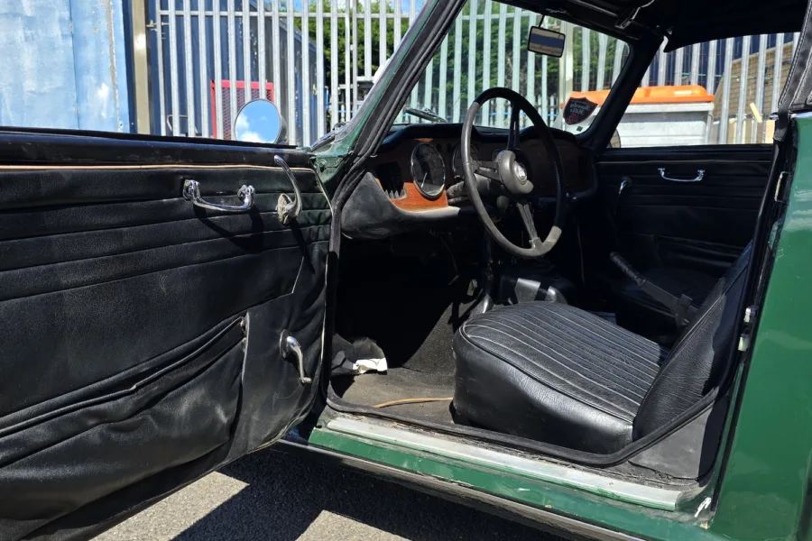 1966 Triumph TR4 IRS - 15th August 2025 - Classic Car Restoration - Carrosserie - 30