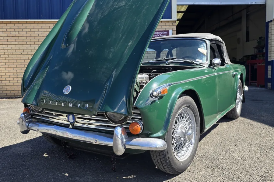1966 Triumph TR4 IRS - 15th August 2025 - Classic Car Restoration - Carrosserie - 5