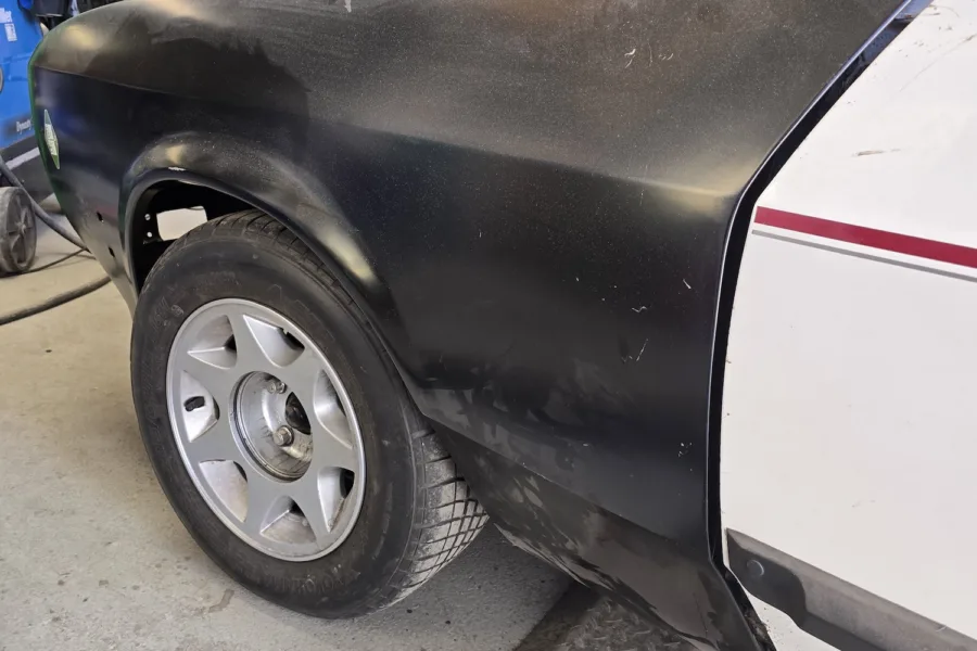 1987 Ford Capri 2.8i - 15th August 2025 - Classic Car Restoration - Carrosserie - 17