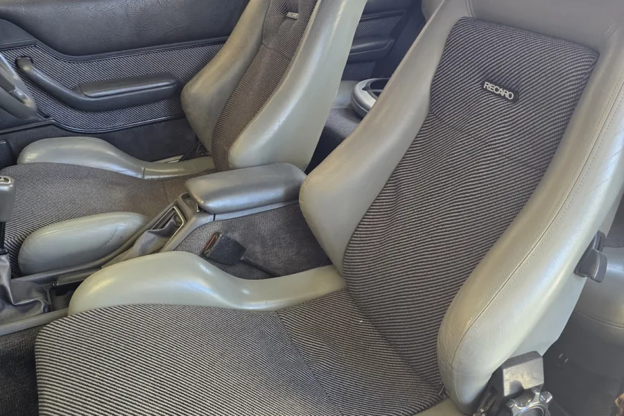 1987 Ford Capri 2.8i - 15th August 2025 - Classic Car Restoration - Carrosserie - 20