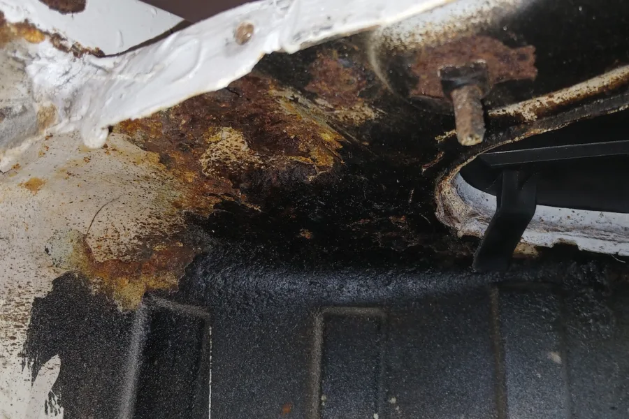 1987 Ford Capri 2.8i - 24th July 2025 - Classic Car Restoration - Carrosserie - 7