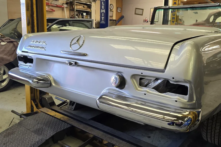 1967 Mercedes 230sl Automatic - 12th September 2025 - Classic Car Restoration - Carrosserie - 12