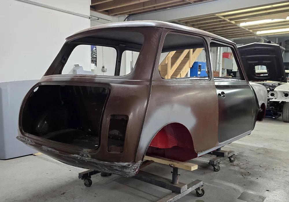 1970s Austin Mini 1275 GT Shell | Classic Car Restoration | Carrosserie