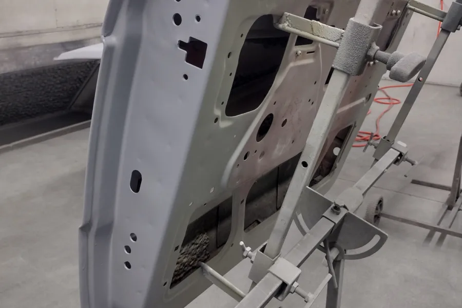 1991-Range-Rover-Classic-Vogue - 4th September 2025 - Classic Car Restoration - Carrosserie - 14