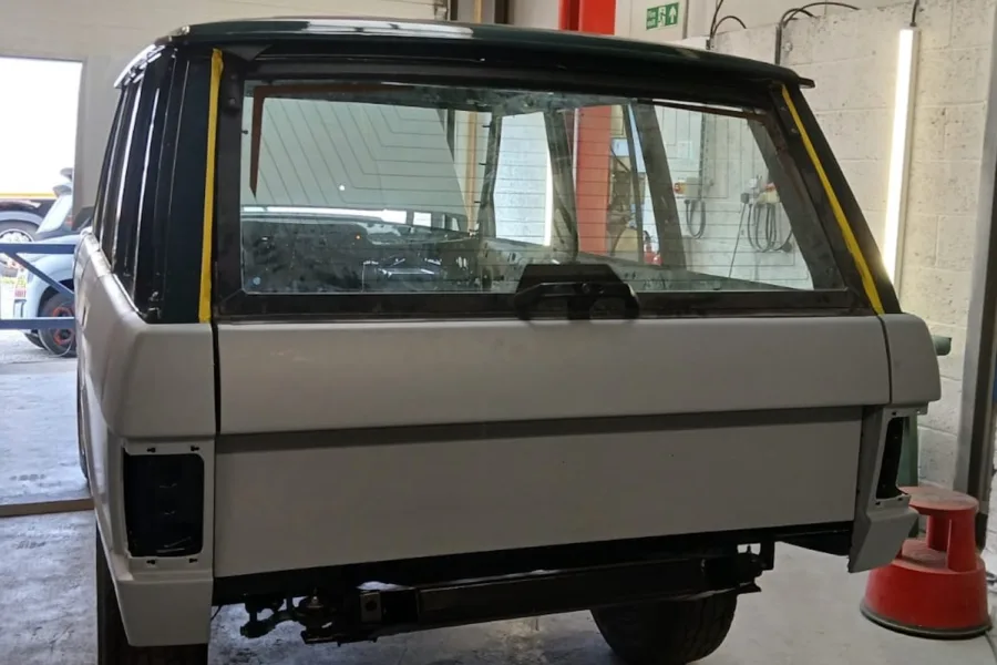1991-Range-Rover-Classic-Vogue - 4th September 2025 - Classic Car Restoration - Carrosserie - 3
