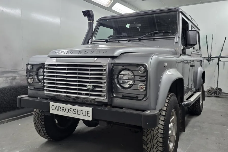 2012 Land Rover Defender - 12th September 2025 - Classic Car Restoration - Carrosserie - 5