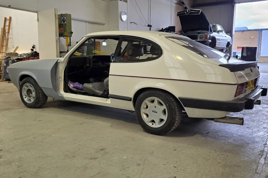 1987 Ford Capri 2.8i - 10th October 2025 - Classic Car Restoration - Carrosserie - 5
