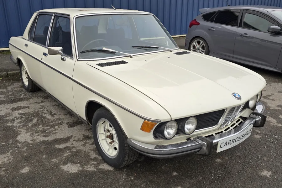 1971 BMW 3.0 CS - 7th November 2025 - Carrosserie - 10