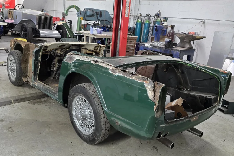 1966 Triumph TR4 IRS - 16th December 2025 - Carrosserie - 7