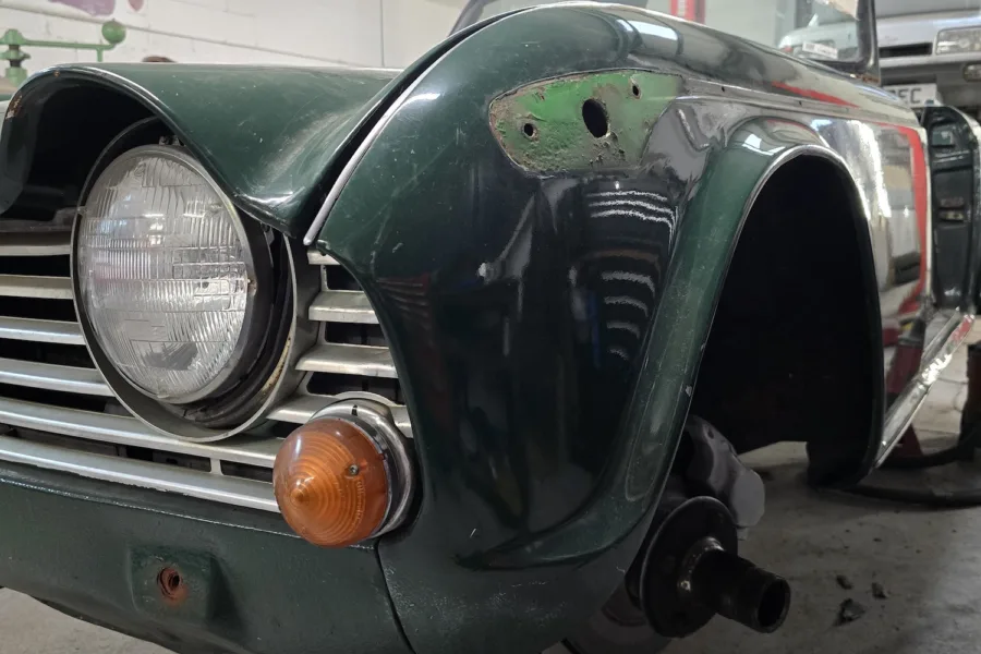 1966 Triumph TR4 IRS - 28th November 2025 - Classic Car Restoration - Carrosserie - 19