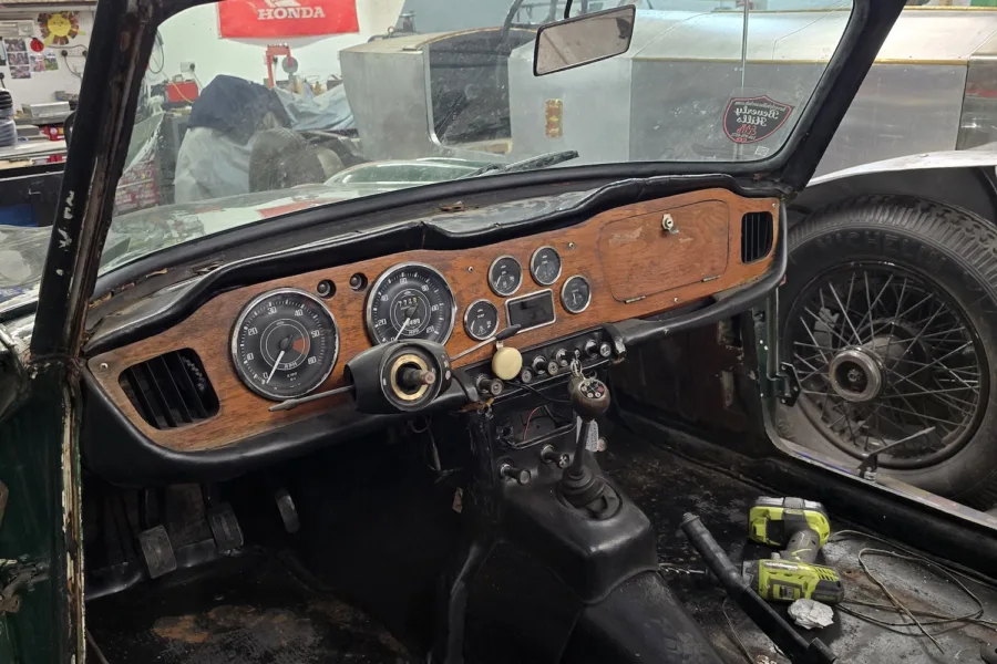 1966 Triumph TR4 IRS - 28th November 2025 - Classic Car Restoration - Carrosserie - 3