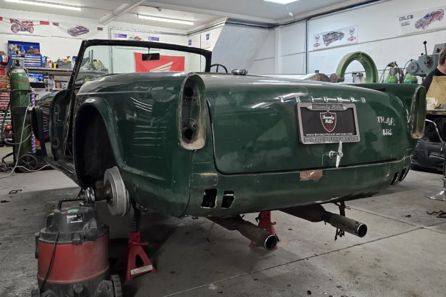 1966 Triumph TR4 IRS - 28th November 2025 - Classic Car Restoration - Carrosserie - 7