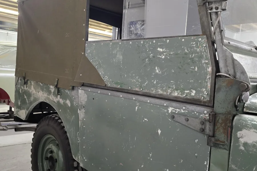 1949 Land Rover Series 1 - 21st January 2026 - Classic Car Restoration - Carrosserie - 9