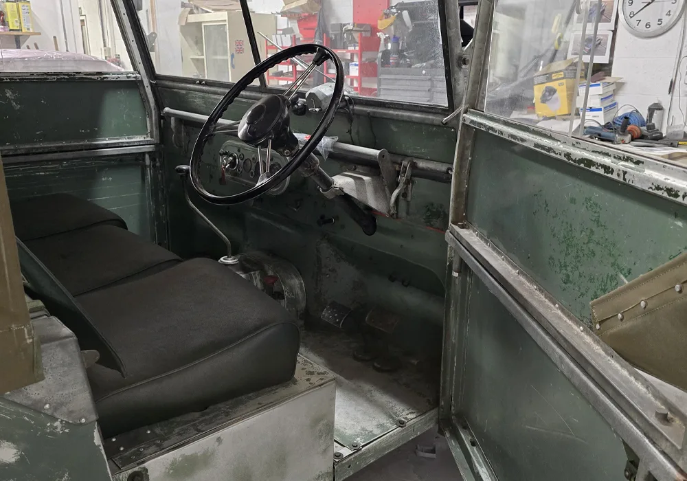 1949 Land Rover Series 1 | Classic Car Restoration | Carrosserie