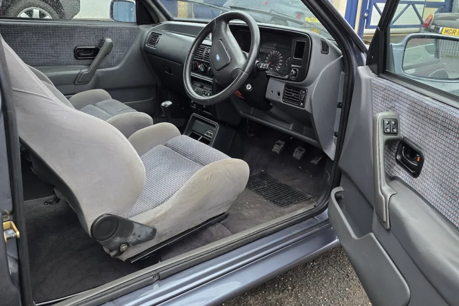 1986 Ford Escort RS Turbo - 21st January 2026 - Classic Car Restoration - Carrosserie - 30