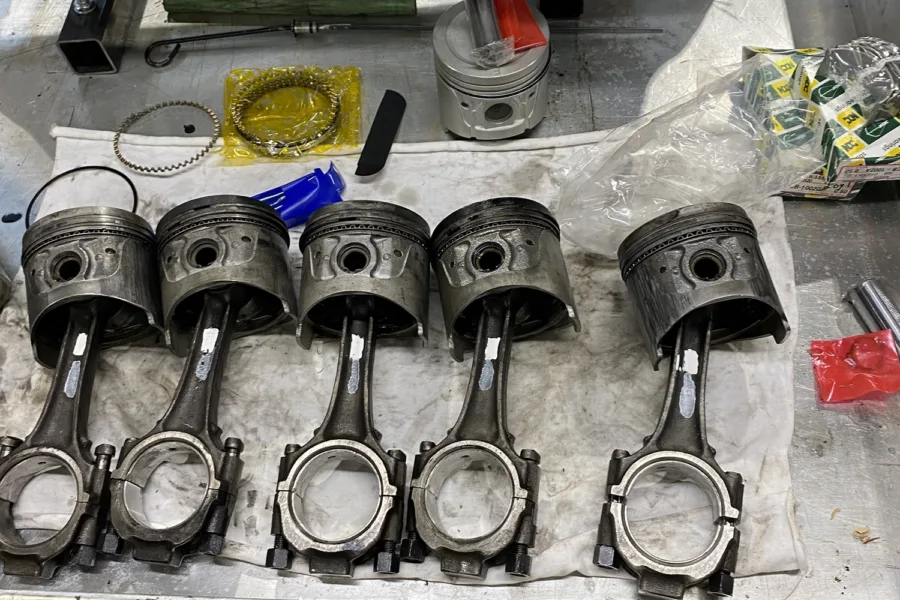 1970s Nissan President - 2nd February 2026 2026 - Classic Car Restoration - Carrosserie - 9