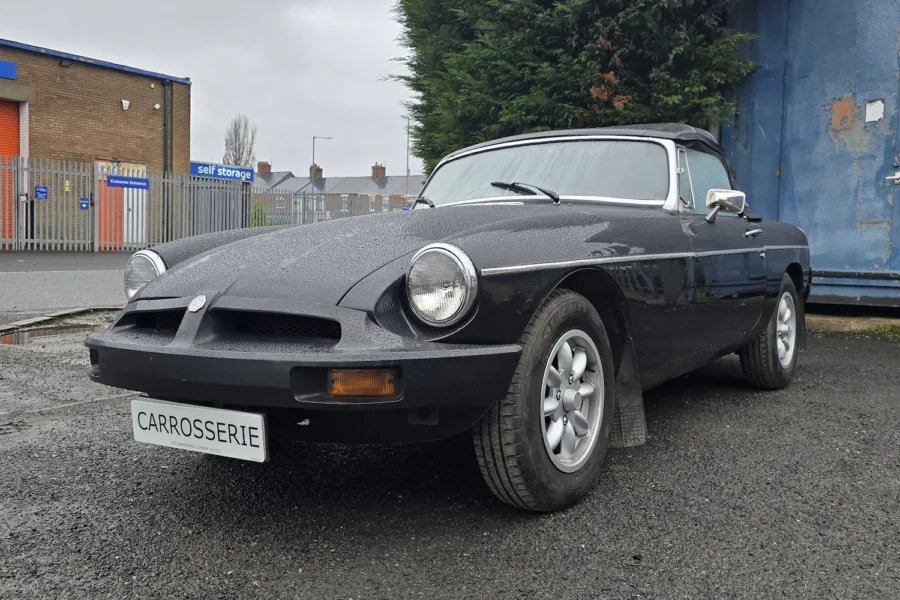 1975 MG B Roadster - 5th February 2026 - Classic Car Restoration - Carrosserie - 1