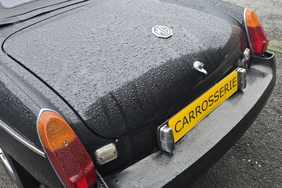 1975 MG B Roadster - 5th February 2026 - Classic Car Restoration - Carrosserie - 15