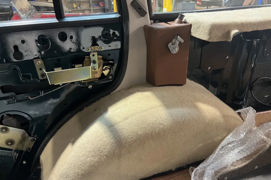 1991 Range Rover Classic Vogue - 2nd February 2026 2026 - Classic Car Restoration - Carrosserie - 17