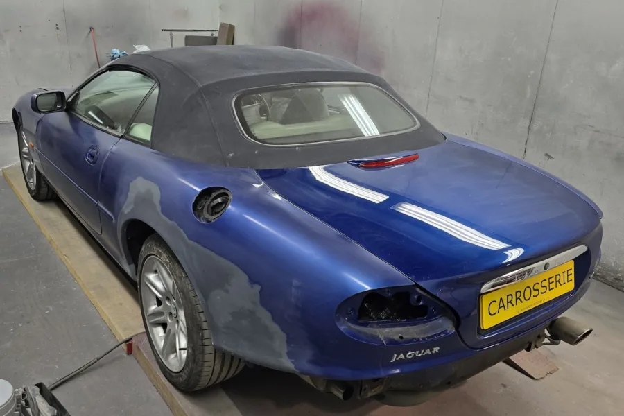 1999 Jaguar XK8 - 20th February 2026 - Classic Car Restoration - Carrosserie - 12