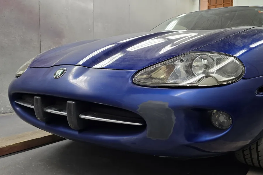 1999 Jaguar XK8 - 20th February 2026 - Classic Car Restoration - Carrosserie - 17