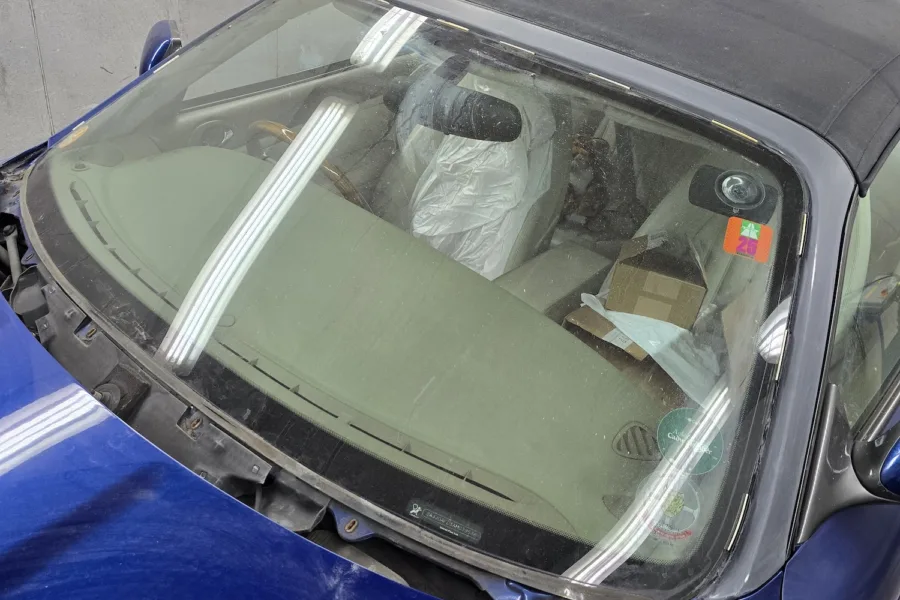 1999 Jaguar XK8 - 20th February 2026 - Classic Car Restoration - Carrosserie - 2