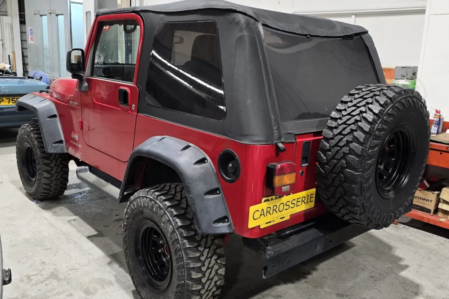 2005 Jeep Wrangler - 20th February 2026 - Classic Car Restoration - Carrosserie - 10