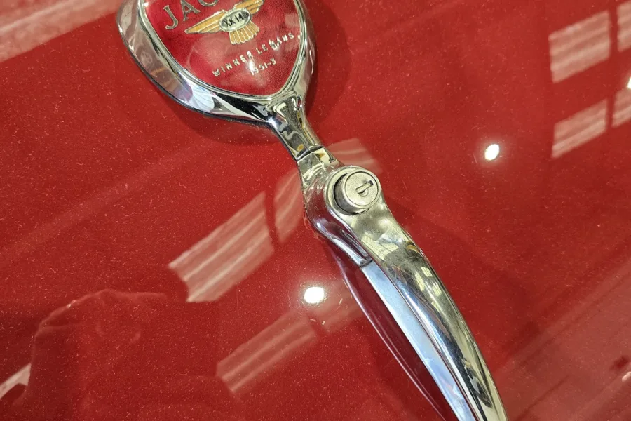 1956 Jaguar XK140 - 20th March 2026 - Classic Car Restoration - Carrosserie - 14