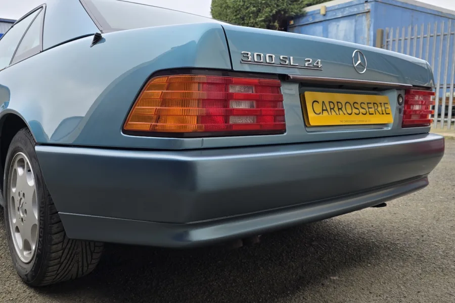1993 Mercedes 300SL 24 - 20th March 2026 - Classic Car Restoration - Carrosserie - 19