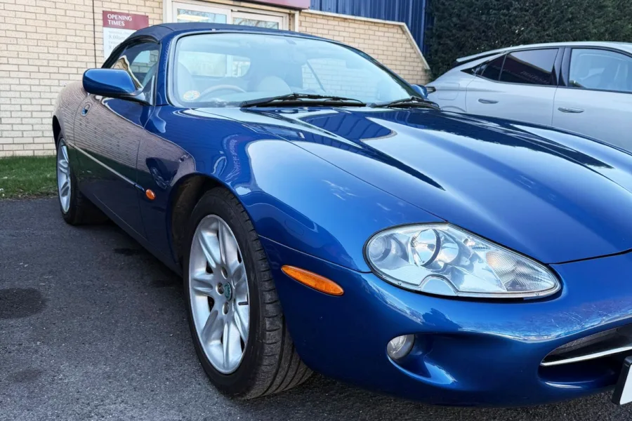 1999 Jaguar XK8 - 17th March 2026 - Classic Car Restoration - Carrosserie - 2