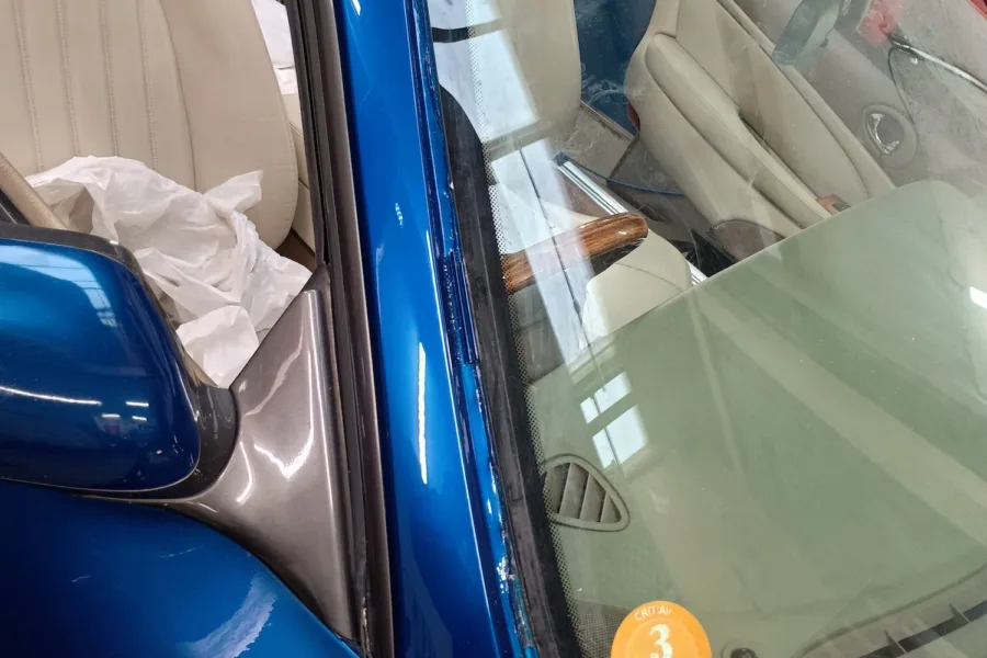 1999 Jaguar XK8 - 17th March 2026 - Classic Car Restoration - Carrosserie - 5