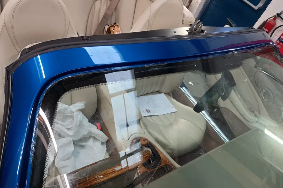 1999 Jaguar XK8 - 17th March 2026 - Classic Car Restoration - Carrosserie - 7