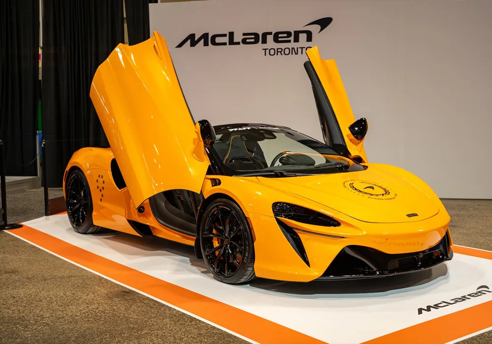 Like-passing-on-the-motorway-Classic-Car-Restoration-Blog-Carrosserie