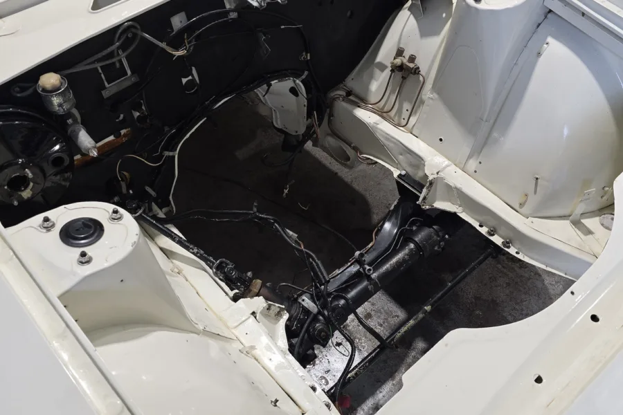1974 Triumph Stag - 22nd May 2026 - Classic Car Restoration - Carrosserie - 3