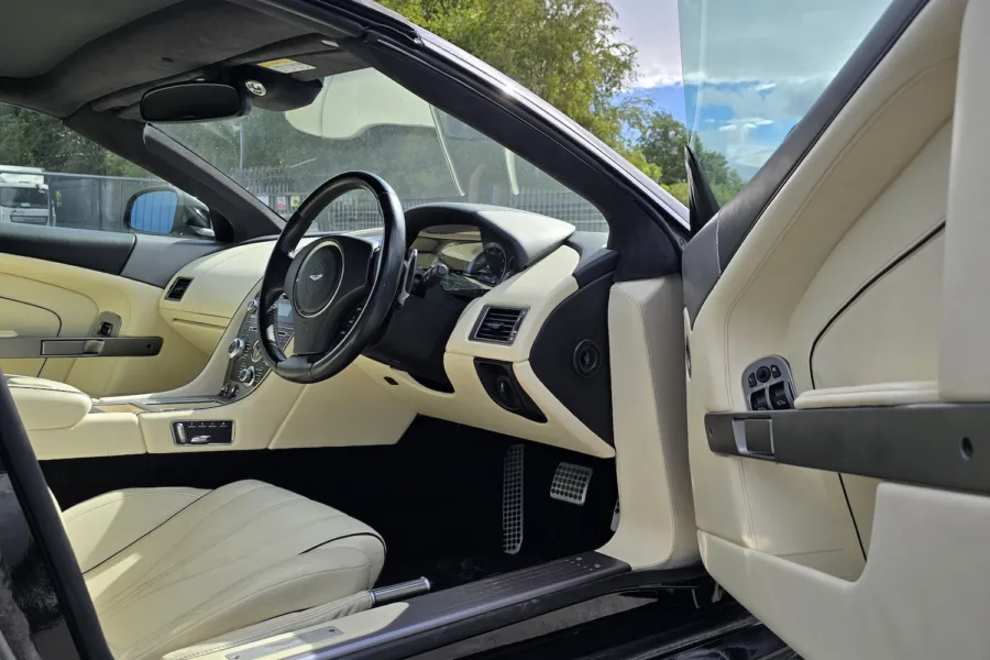 2012 Aston Martin Virage - 1st September 2026 - Classic Car Restoration - Carrosserie - 2