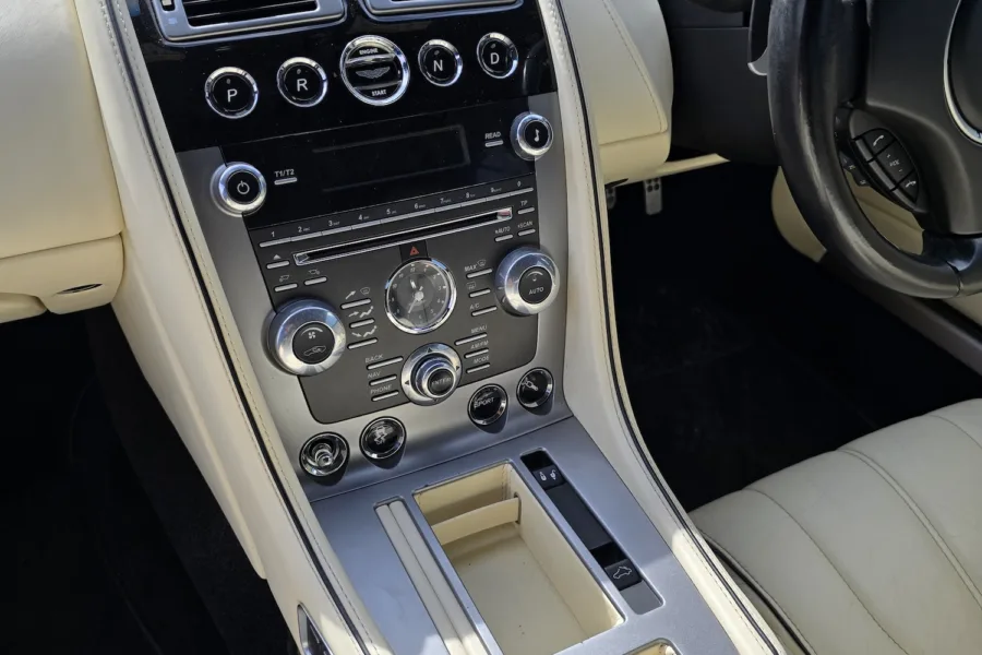 2012 Aston Martin Virage - 1st September 2026 - Classic Car Restoration - Carrosserie - 27
